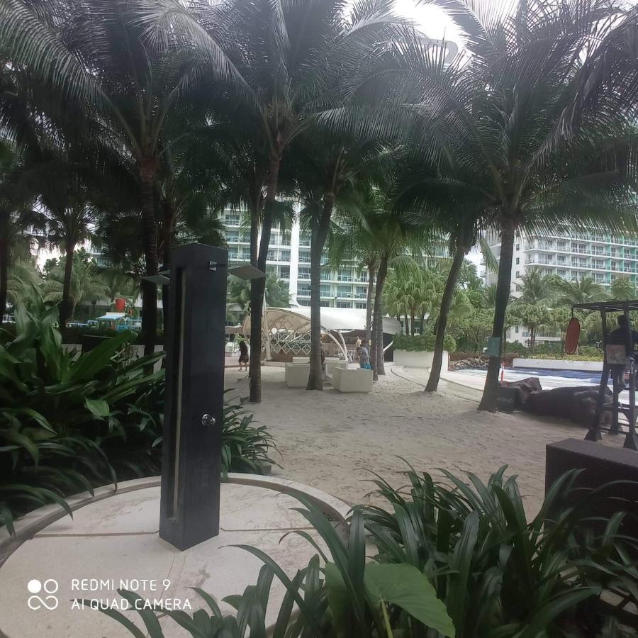 Azure Urban Resort Maui Tower Manila Exteriör bild