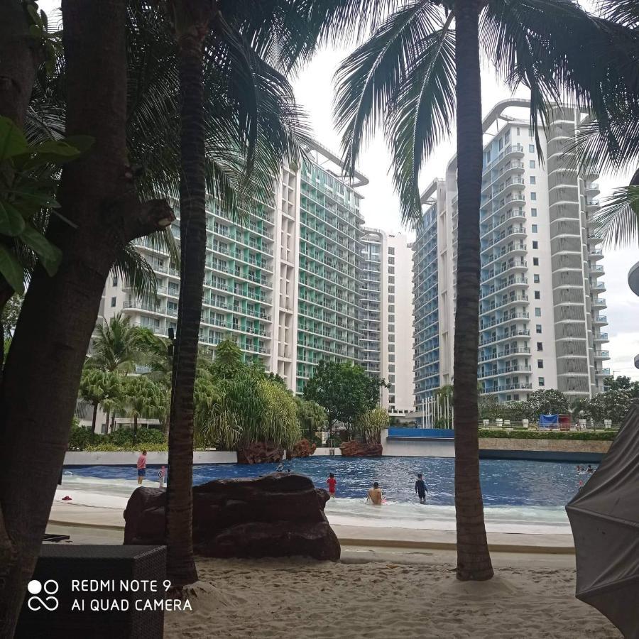 Azure Urban Resort Maui Tower Manila Exteriör bild